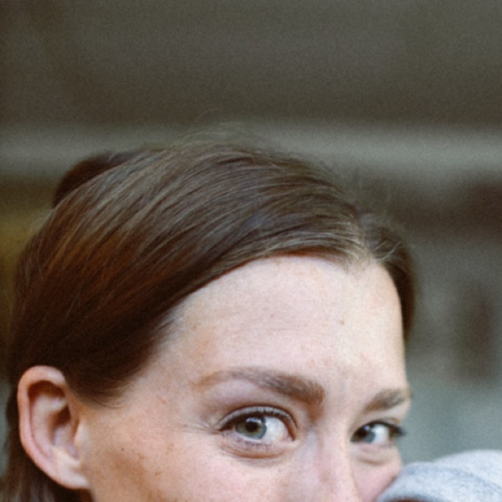 Meet your Posher, Caitlin